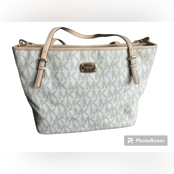 Michael Kors Handbags - Michael Kors Diaper bag/Tote